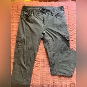Kuhl Women’s Hiking Pants Green
